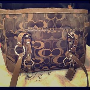 Authentic Coach optic signature brown tote